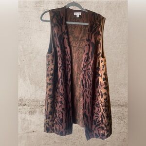 🚨$4 flash sale ❤️
 Susan Graver Animal Print Sleeveless Cardigan